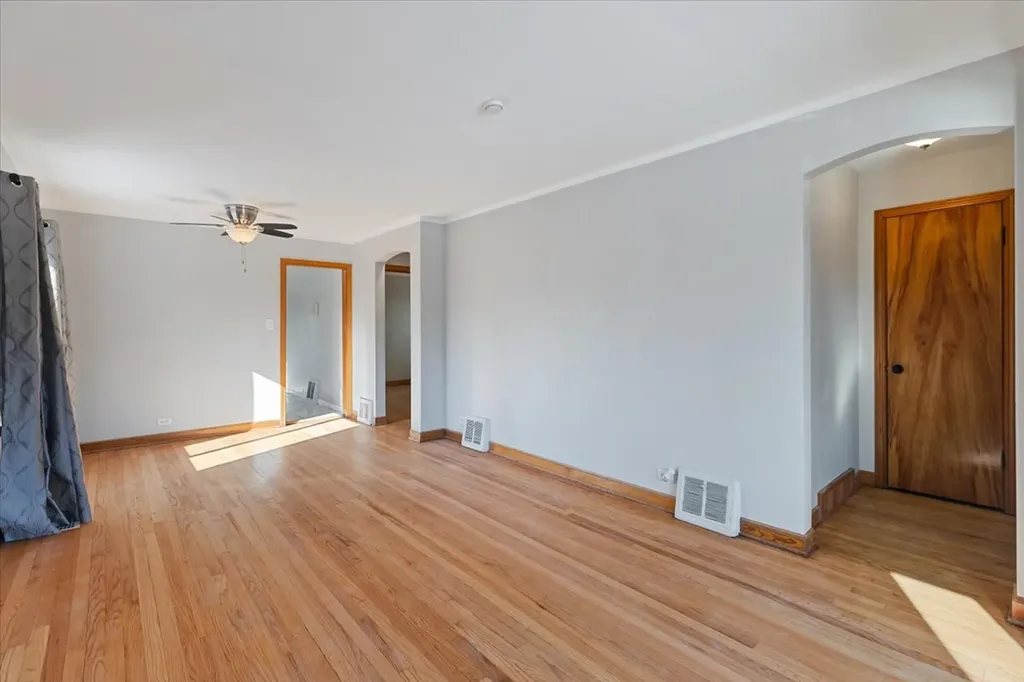 12226 South Racine Avenue Chicago IL 60643