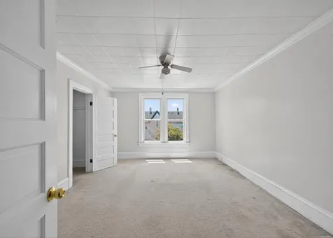 558 North Crystal Street Elgin IL 60123