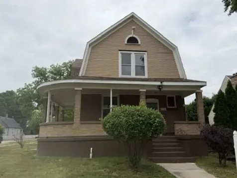 558 North Crystal Street Elgin IL 60123
