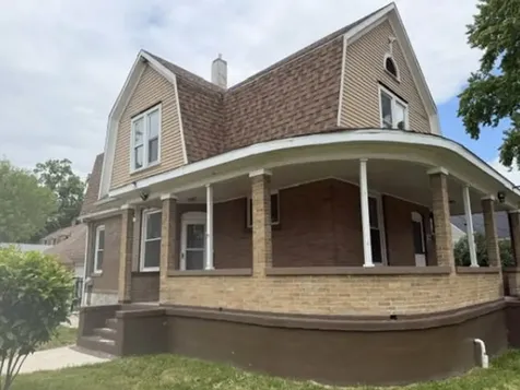 558 North Crystal Street Elgin IL 60123