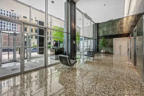 900 North Lake Shore Drive Chicago IL 60611