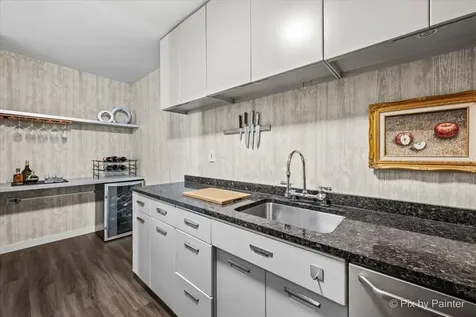 900 North Lake Shore Drive Chicago IL 60611