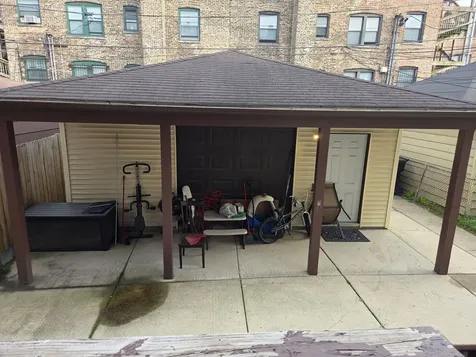5037 West Adams Street Chicago IL 60644