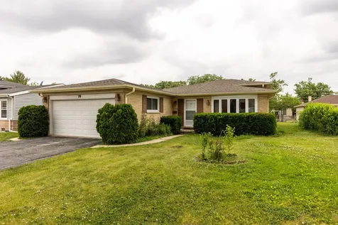 70 Dover Drive Des Plaines IL 60018