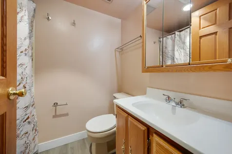 1381 Volkamer Trail Elk Grove Village IL 60007