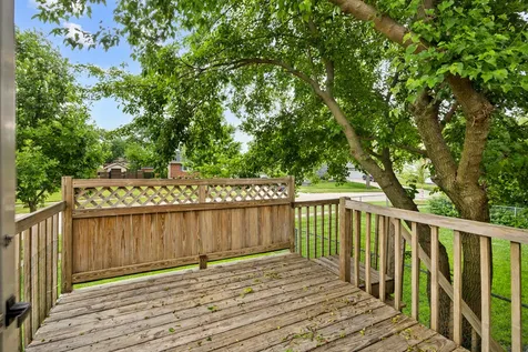 1381 Volkamer Trail Elk Grove Village IL 60007