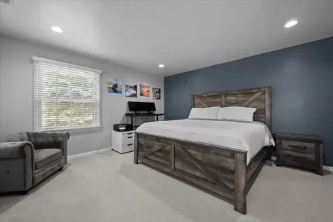 685 Wicklow Road Deerfield IL 60015