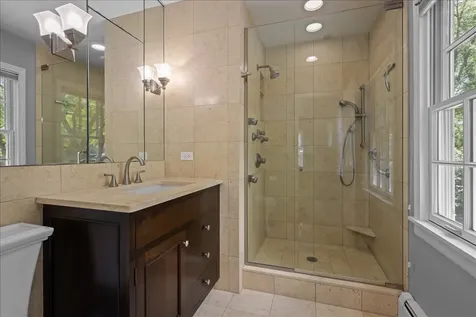 685 Wicklow Road Deerfield IL 60015