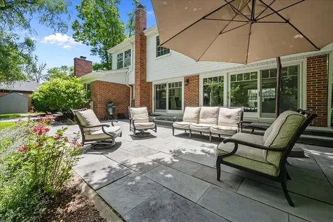 685 Wicklow Road Deerfield IL 60015