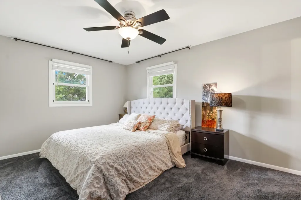 11S560 Whittington Lane Naperville IL 60564
