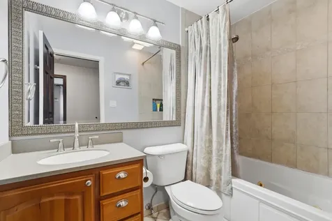 11S560 Whittington Lane Naperville IL 60564