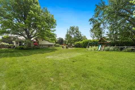 11S560 Whittington Lane Naperville IL 60564