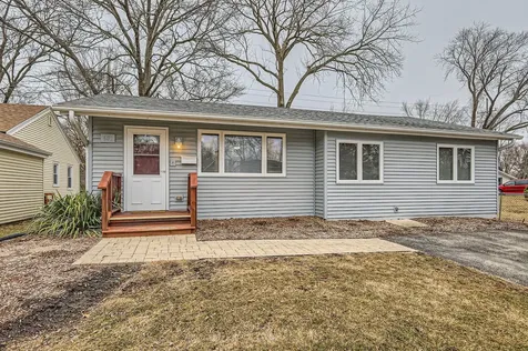 601 Oakwood Drive Geneva IL 60134