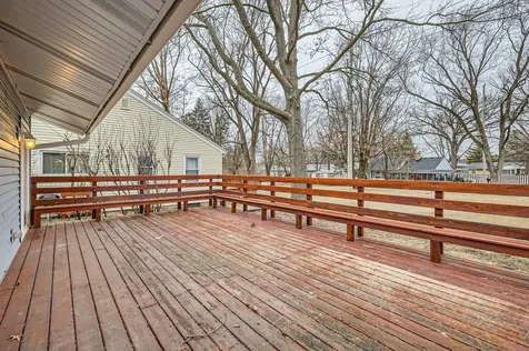 601 Oakwood Drive Geneva IL 60134