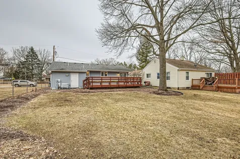 601 Oakwood Drive Geneva IL 60134