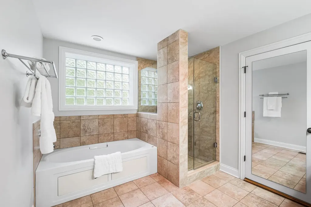 1502 North Sedgwick Street Chicago IL 60610