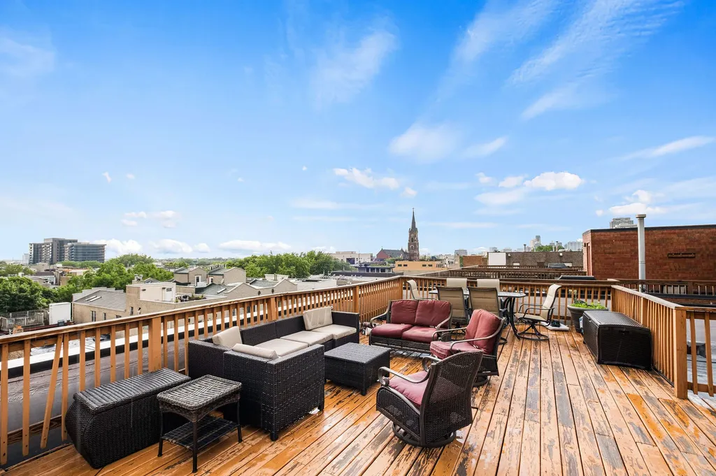 1502 North Sedgwick Street Chicago IL 60610
