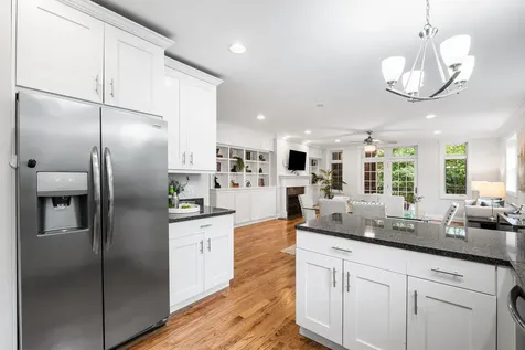 1502 North Sedgwick Street Chicago IL 60610