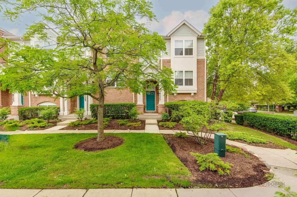6127 West Mayfair Street Morton Grove IL 60053