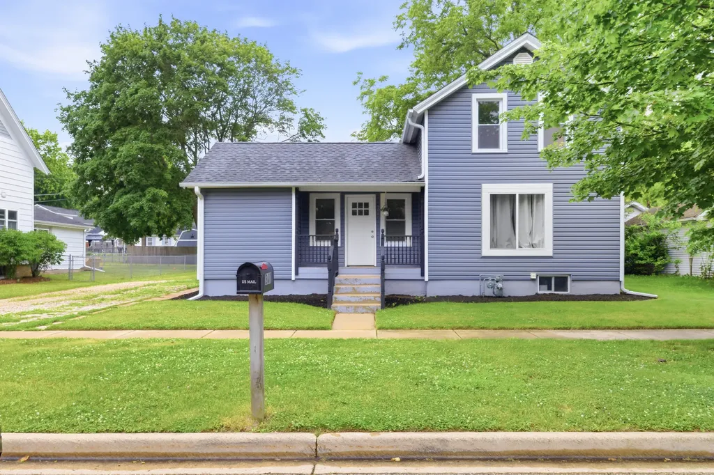 207 East Jefferson Avenue Hampshire IL 60140