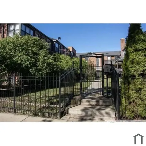 7320 North Winchester Avenue Chicago IL 60626