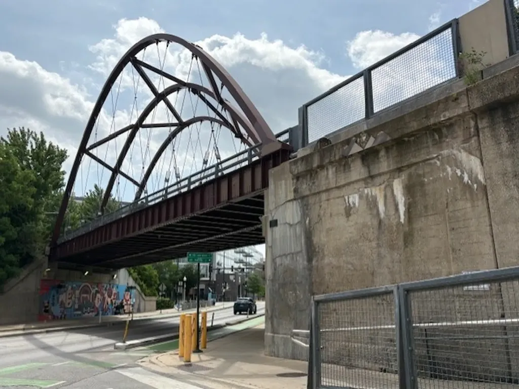 2312 North Bloomingdale Avenue Chicago IL 60647