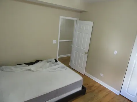 2251 West Rosemont Avenue Chicago IL 60659