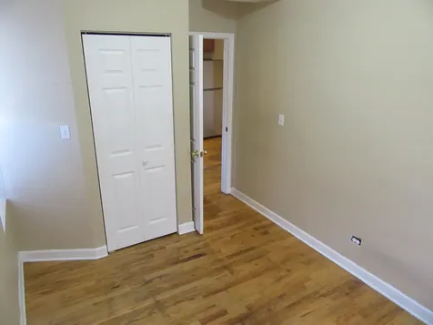 2251 West Rosemont Avenue Chicago IL 60659