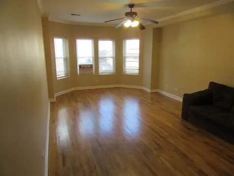 2251 West Rosemont Avenue Chicago IL 60659