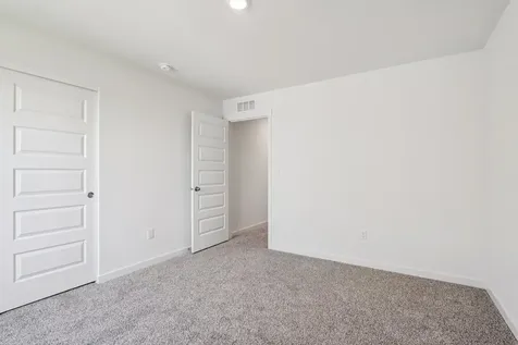 3002 Old Castle Road Joliet IL 60435