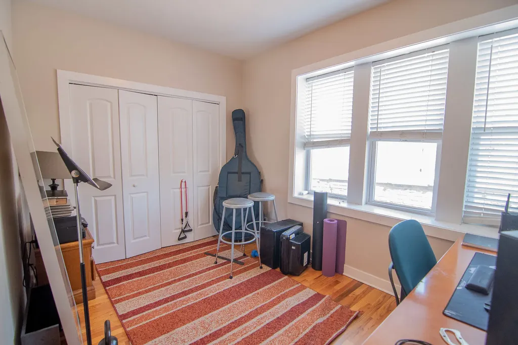 1430 North Maplewood Avenue Chicago IL 60622