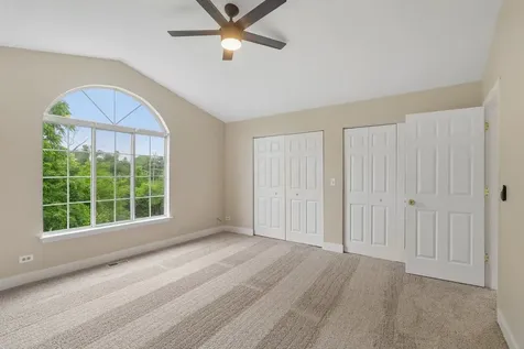 856 West Saint Johns Place Palatine IL 60067