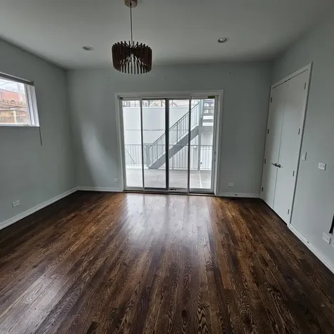 1013 North Honore Street Chicago IL 60622