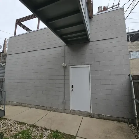 1013 North Honore Street Chicago IL 60622