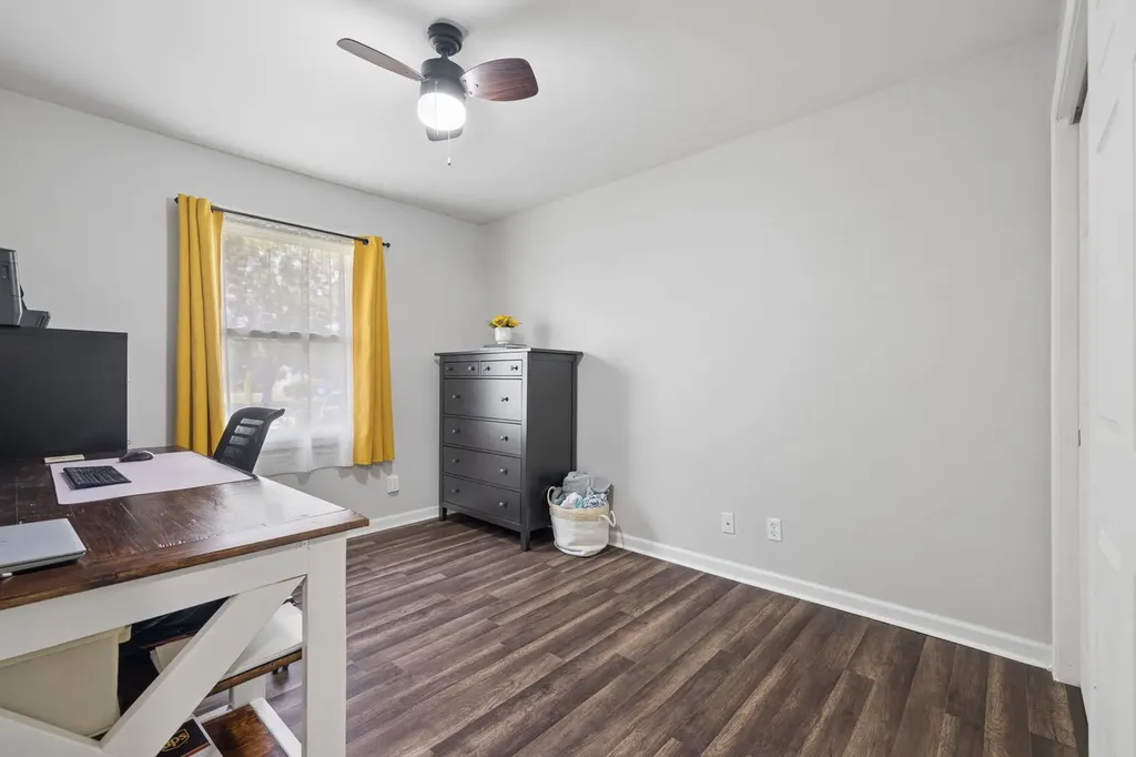 1950 Heather Drive Aurora IL 60506