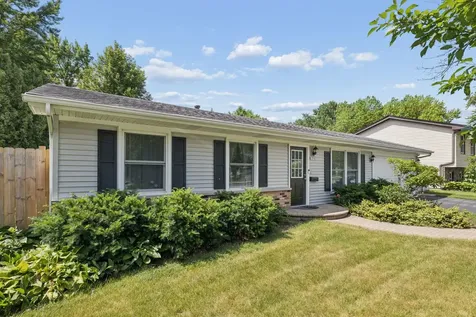 1950 Heather Drive Aurora IL 60506