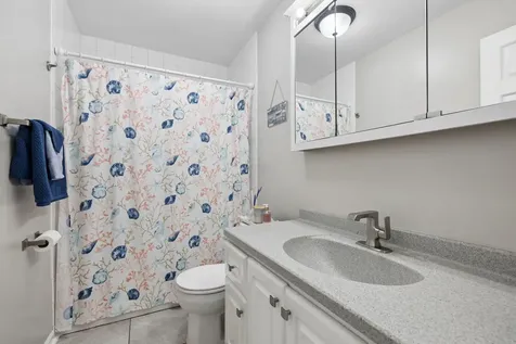 1950 Heather Drive Aurora IL 60506