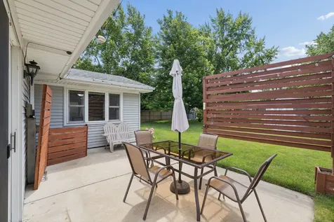 1950 Heather Drive Aurora IL 60506