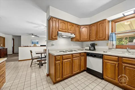 13 North Weston Avenue Elgin IL 60123