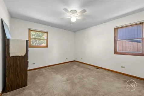 13 North Weston Avenue Elgin IL 60123