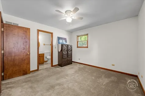 13 North Weston Avenue Elgin IL 60123