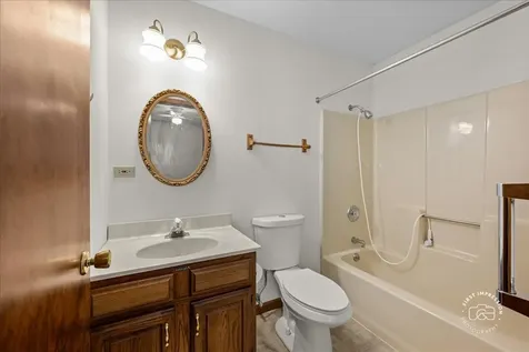 13 North Weston Avenue Elgin IL 60123