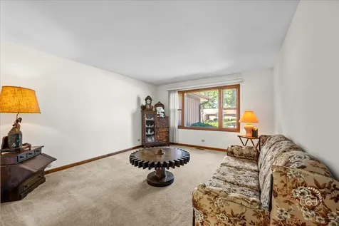 13 North Weston Avenue Elgin IL 60123
