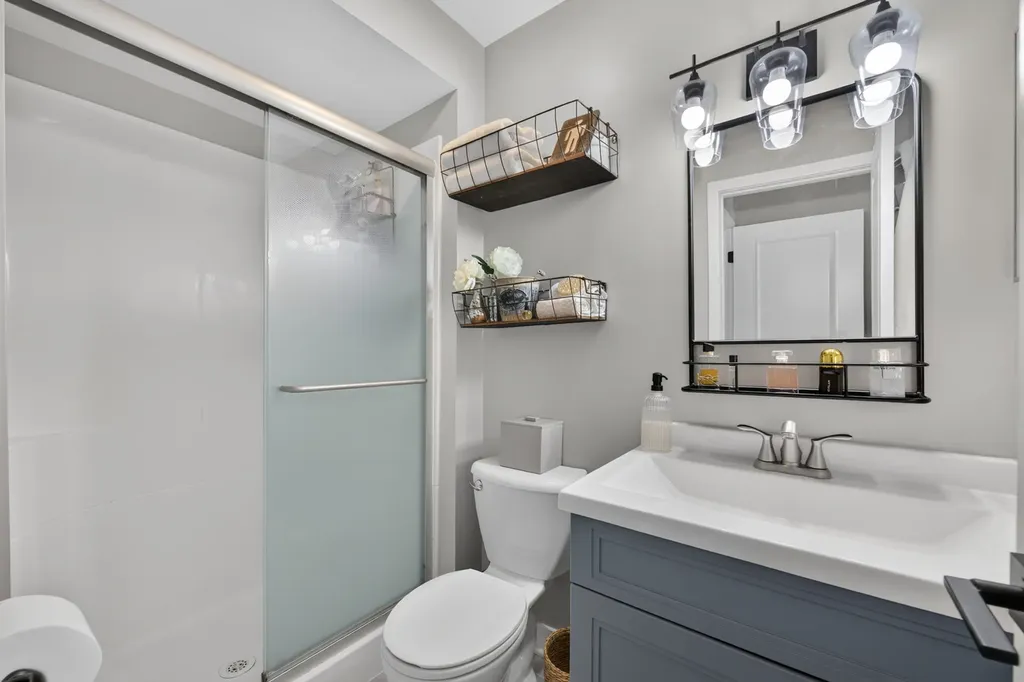 30W253 Bedford Lane Warrenville IL 60555