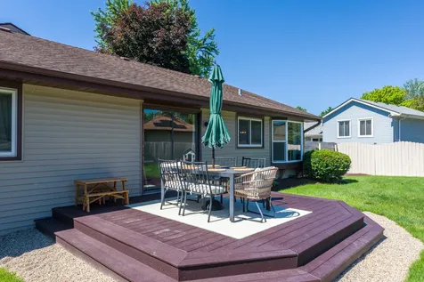 30W253 Bedford Lane Warrenville IL 60555