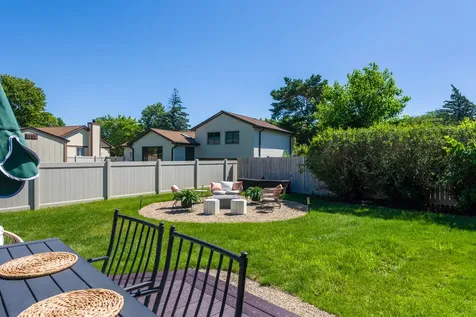 30W253 Bedford Lane Warrenville IL 60555