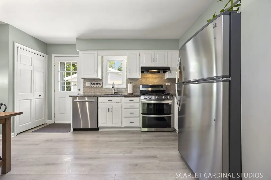 434 East Highland Avenue Villa Park IL 60181