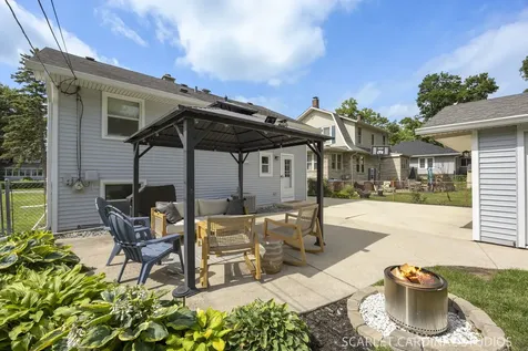 434 East Highland Avenue Villa Park IL 60181