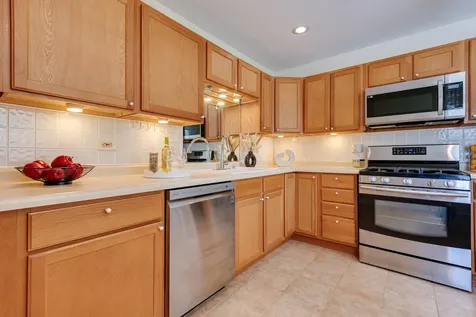 1310 Klein Drive Streamwood IL 60107