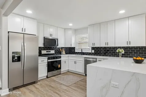 15631 East End Avenue Dolton IL 60419